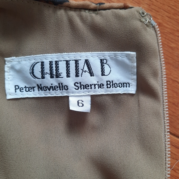 Vintage cheetah print sequence top - Picture 9 of 10